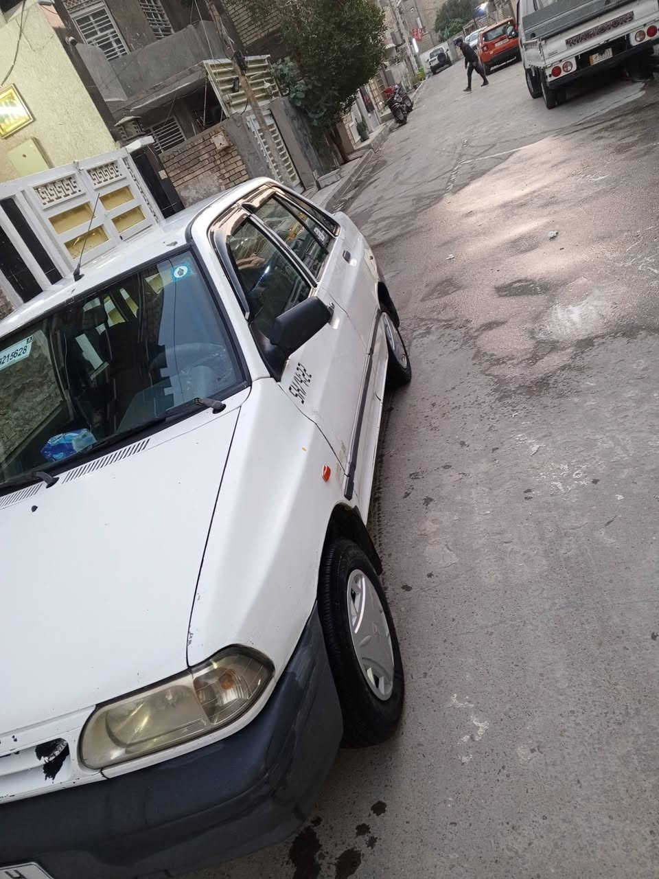 سلام عليكم من رخصه صاحب الكروب سايبه خصوصي موديل 2010 السياره خير من الله تخبل بس بيها طخطخه قليله تخم تايرات جديده السياره شوفت عينكم تخبل دشبول مالها حلو السعر اب 40 وبيها مجال للستفسار اكثر رقمي *********** مكاني بغداد الشعب حي البساتين
