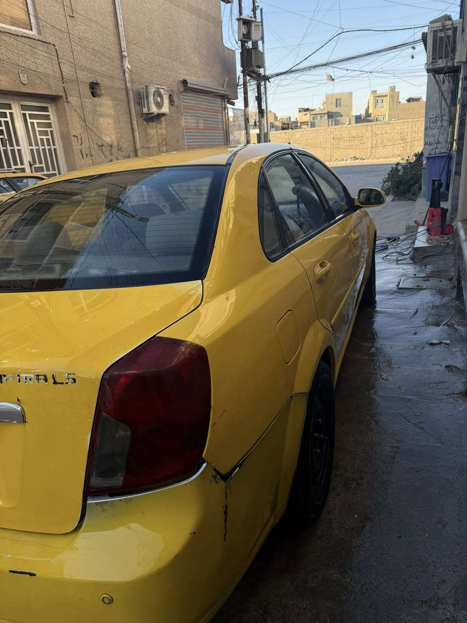 أوبترا 2011 الشركه العامه للسيارات 
بيها قبق جنطه تبديل دعاميه 
كير نضيف ما بي شي 
مكينه بيها نفخ 
تبريد كمبريسر 
رقم بغداد جديد إنكليزي ب اسمي 
السعر 52 وبيها مجال 
العنوان بغداد الشعب حي البساتين 
الاتصال على الرقم 
***********
