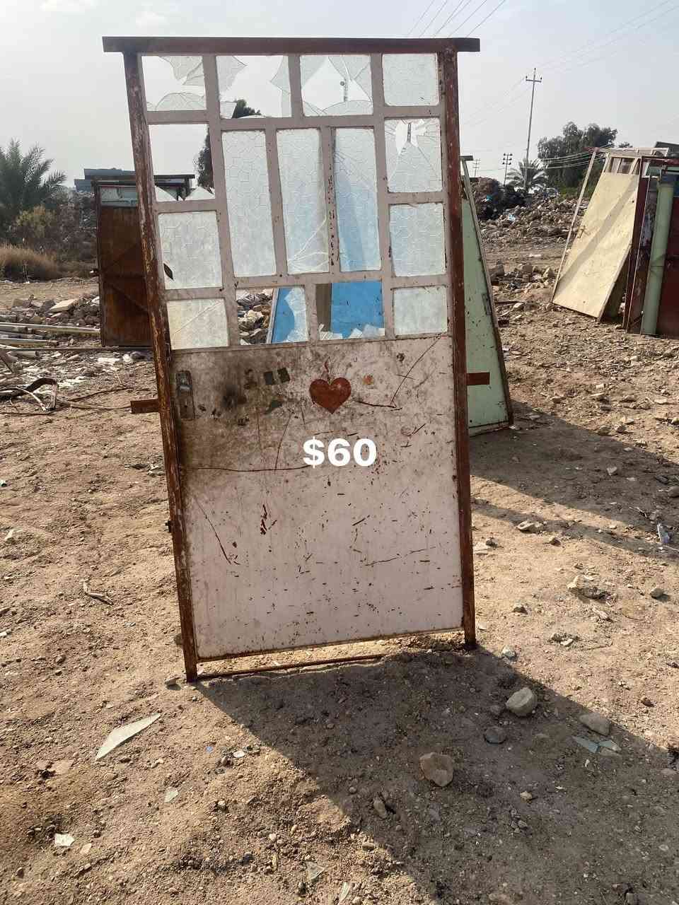 للبيع ***********.   العنوان جزيرة الخالديه ملاحمه
