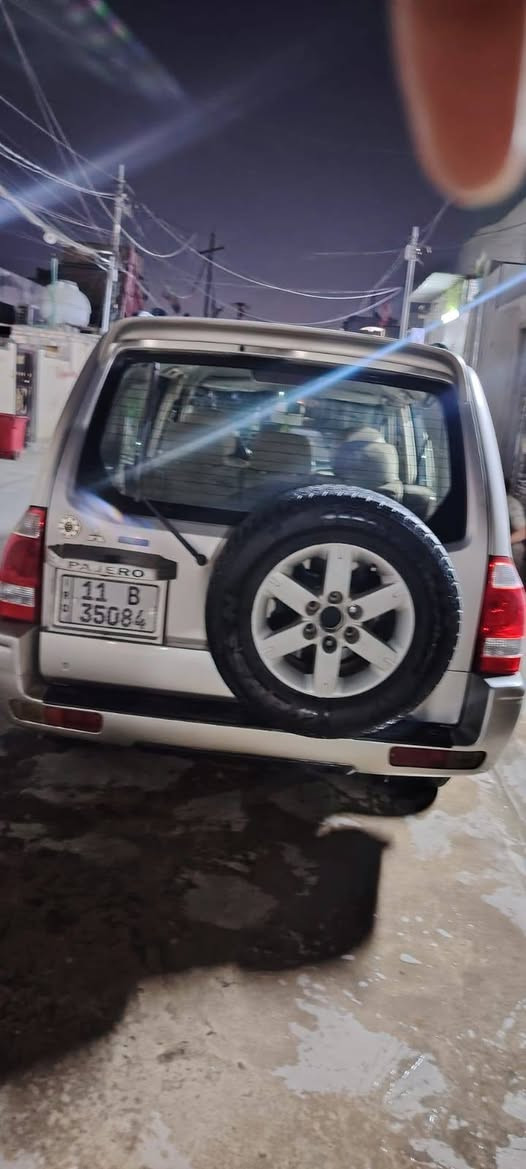 سلام عليكم  سياره باجيبرو 2006 محرك 3800 تبريد 3قطع 7راكب تخم تاير العنوان بغداد  ورقم بغداد بيع او مراوس الاتصال عله الرقم ***********
