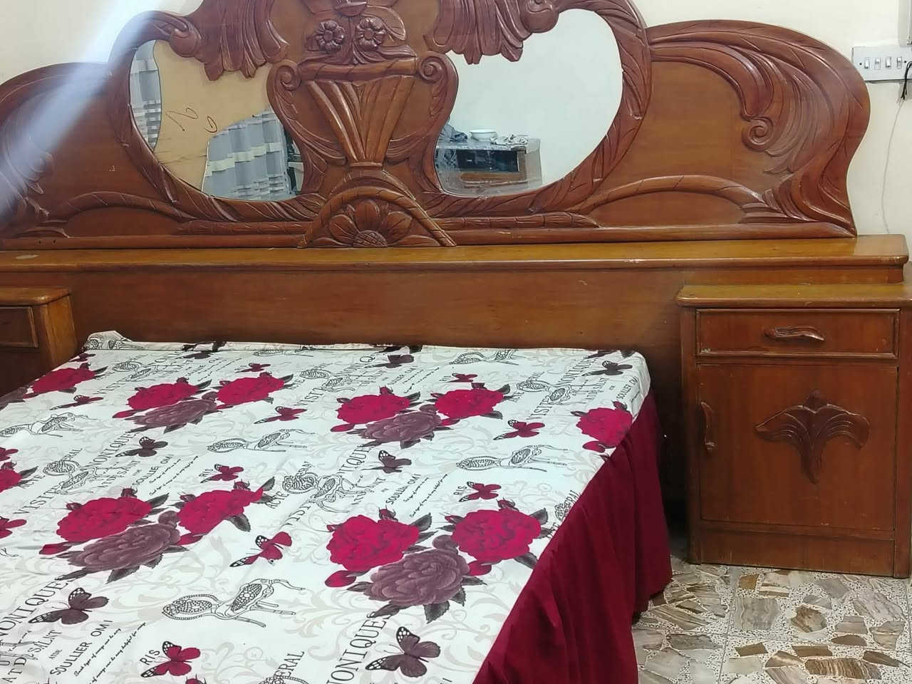 غرفة اخشاب صاج اصلي قوي بسعر 500 مكانها بغداد تواصل خاص


**إذا كنت صاحب هذا الإعلان وتريد حذفه لأي سبب، رجاءا أرسل رسالة إلى الدعم الفني**