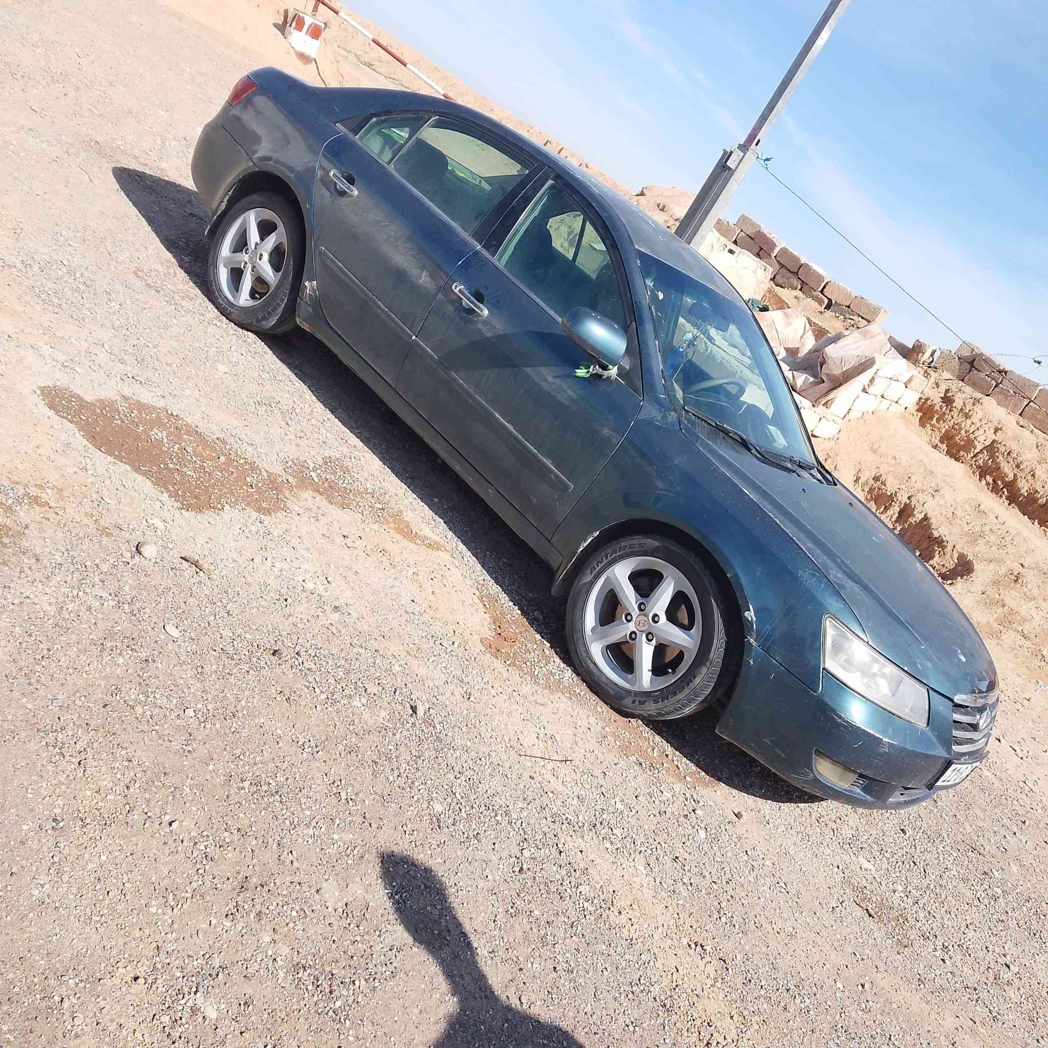 سوناتا 2006 محرك 6جديد كير مكفول صدر جديد
تخم تاير باتري جديد 
تبريد شغال سياره مكفوله من الضربه مصبوغه عام سبب الجراد دواخل قطرة صبغ ممصبوغه رقم بسمي بغداد سعر 95 وبيها مجال غير متواجد على الفيس للاستفسار ***********0عنوان بغداد
