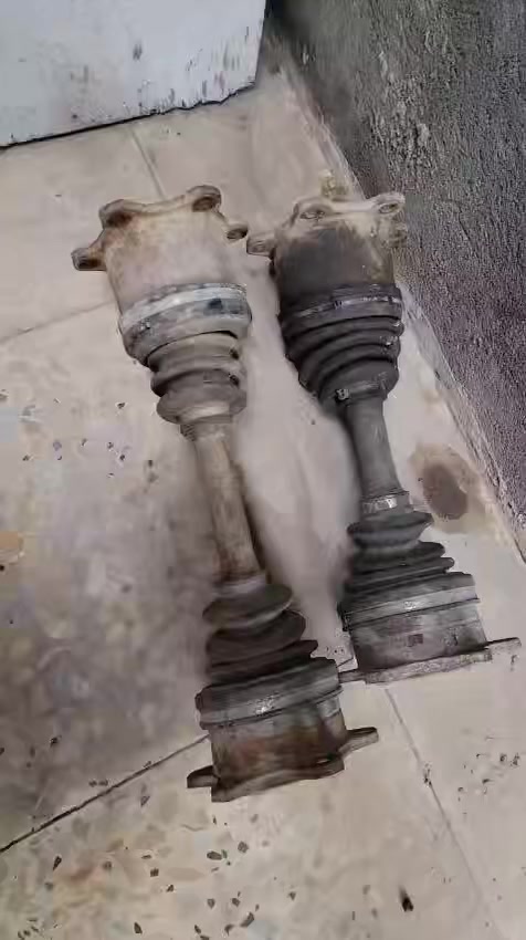 التواصل مع ***********
