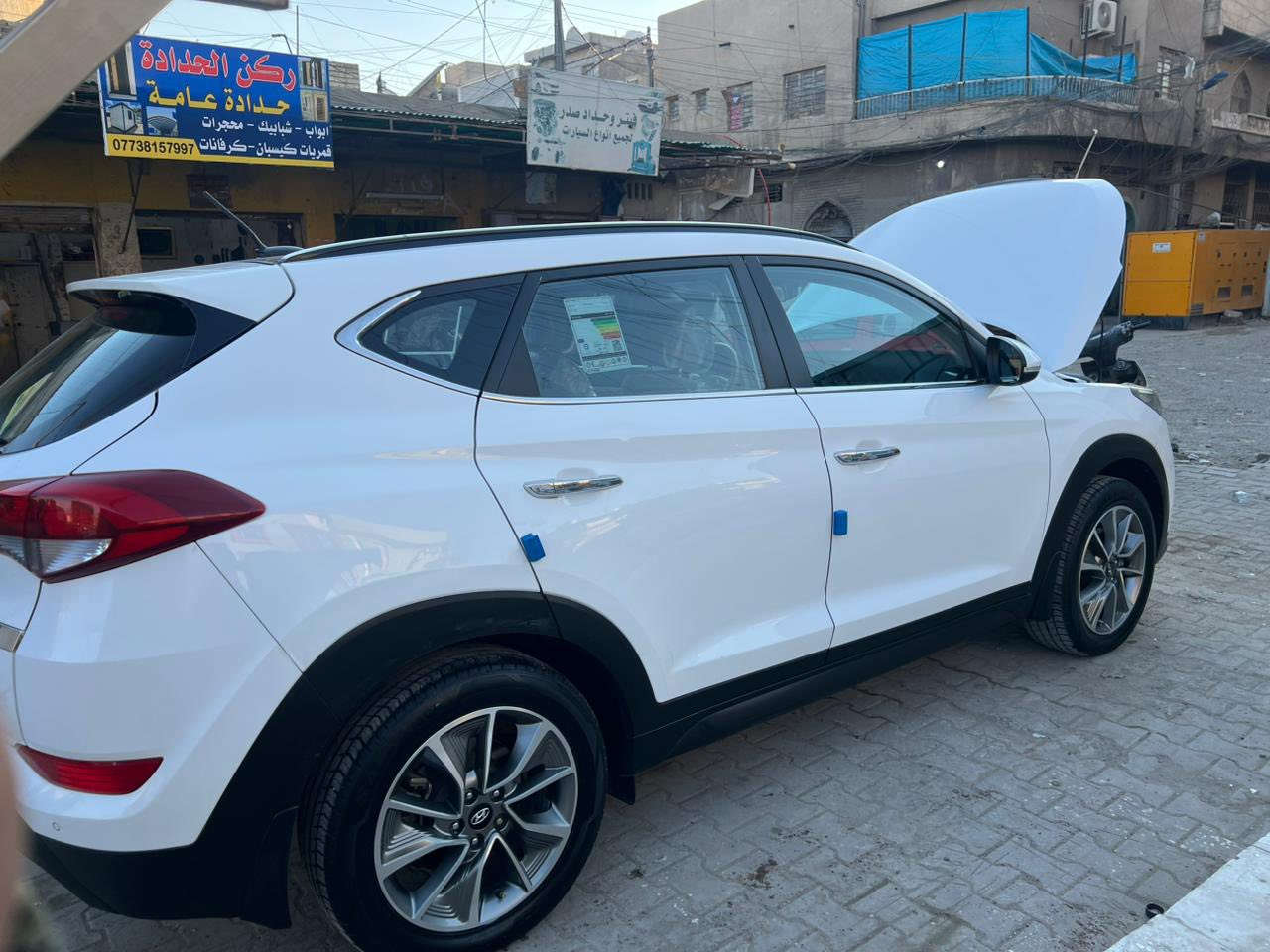 للبيع سيارة موديل 2018
خليجية، مكفولة كفالة عامة من وكالة الكاصد

المواصفات:

محرك 2000cc

داخل صاج نظيف

تحكم ستيرن فول

ثلاجة بالجكمجة

دبل إيرباغ

حساس خلفي بلادي

دبل لِد أمامي نهاري

نظام تشخيص العطل عن طريق الشاشة

💰 195
‭0772 175 4983‬.
