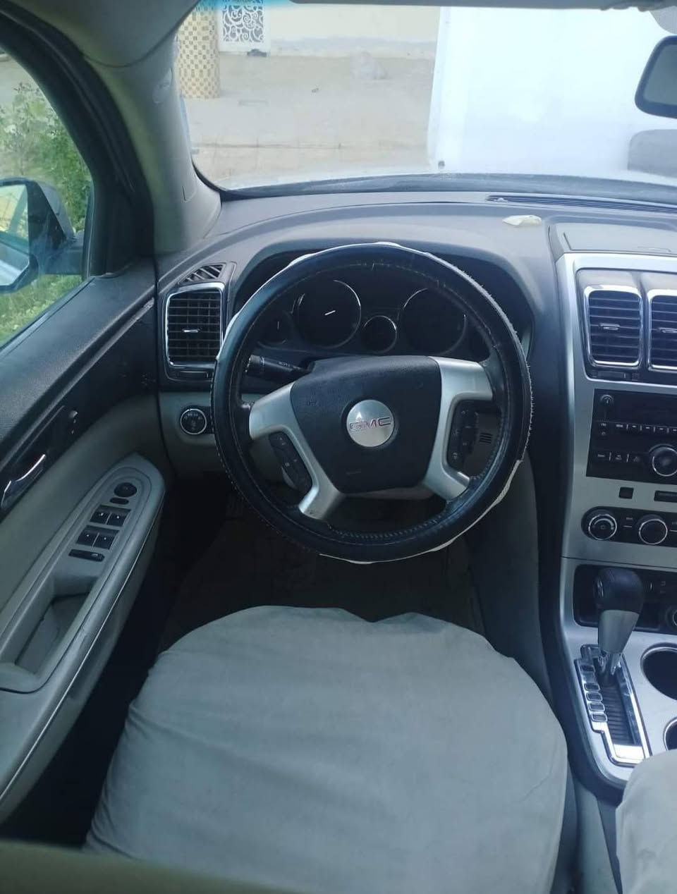 يا الله 
للبيع أو مراوس 
جمسي اكاديا 2010
السعر 75
صبغ عام أثر جراد
***********
