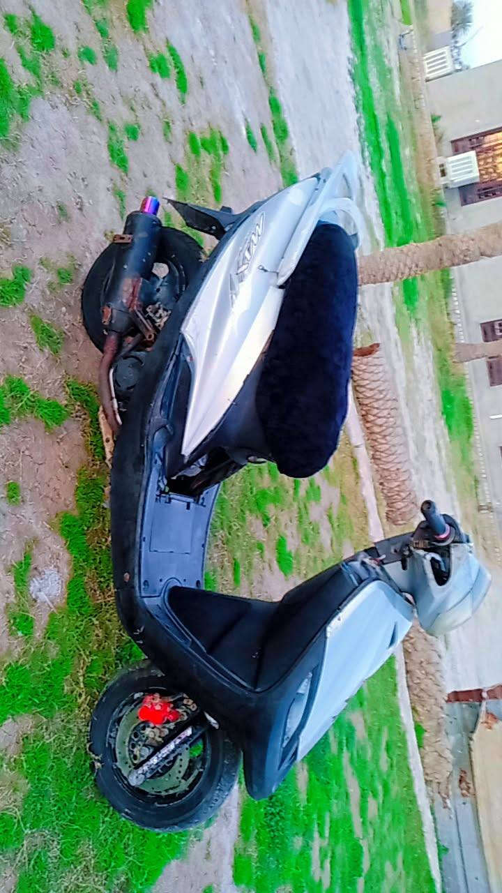 للبيع ماكس ١٤٠ دراجه توم حديد طافيه
تاير جديد كفراتها بلادي مختم بريكات شغاله
مكاني الرضوانيه الخط السريع الدولي سعر150وبيها مجال للشراي*********** بي واتساب
