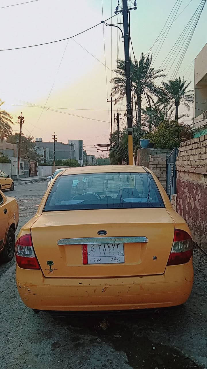 السلام عليكم... طيبه 2015 للبيع جاهزه مكفوله من الصبغ و التبديل بيه بس بارد بلجاملغ الخلفي و مصفره هيئه و رقمه انكليزي بس على الاستلام... سعره 35 و بيه مجال حك الجيه بغداد الأمين الثانيه ***********
