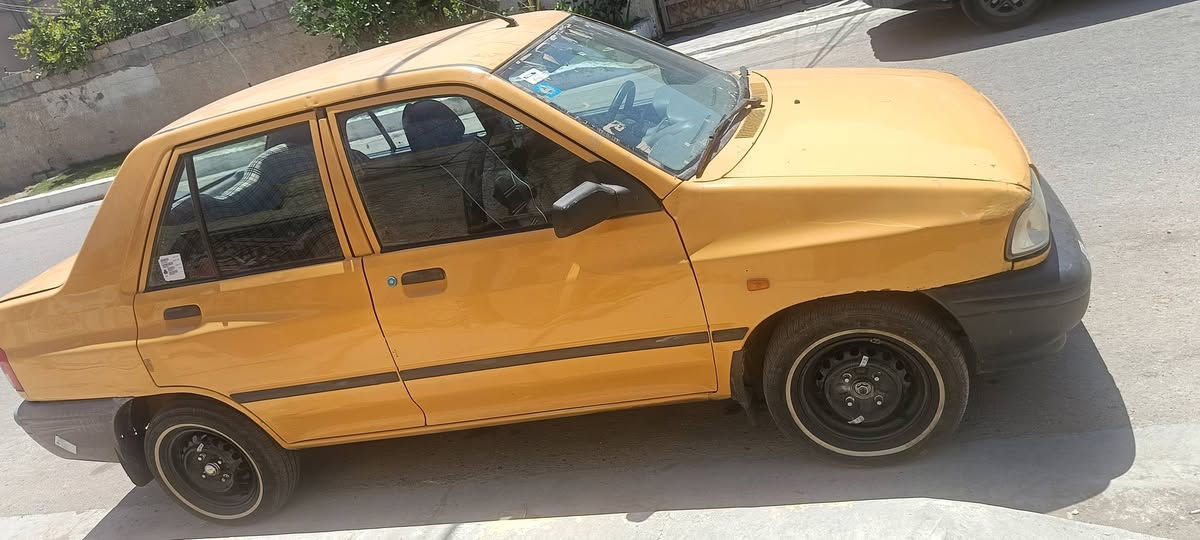 سايبه موديل 16 

سنويه بسمي 

لوحات انگليزي 

تحويل ثاني يوم 

هزة جديدة 

قلايچ مال گير جديدة 

گهربائيات كلها شغاله 

تبريد ثلج 

مشط جديد
صدر جديد 

كشرها حلو . ونصبتها مرتبه 

بيها بدايه خيط خفيفه تبخير 

استعمال شخصي ما مشتغل بيها تكسي 
مستعجل عله بيعتها

السعر 36 وبيها مجال 

*********** واتساب

