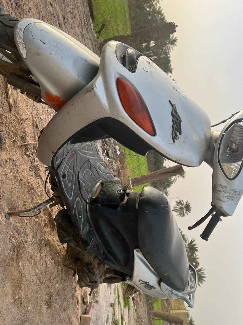 سلام عليكم درجة اكزاز شغاله من الطول الطول مكاني سوك الشيوخ سعر ٢٠٠   ***********
