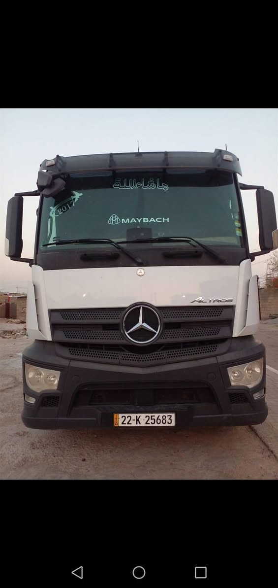 السلام عليكم 
تنكر اكتروس للبيع نظيف جدا 
موديل 2017 باسمي 
السعر 290 ورقة وبية مجال
الاتصال ***********
