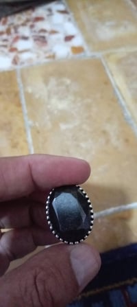محابس • ١٠٠ • نيزك