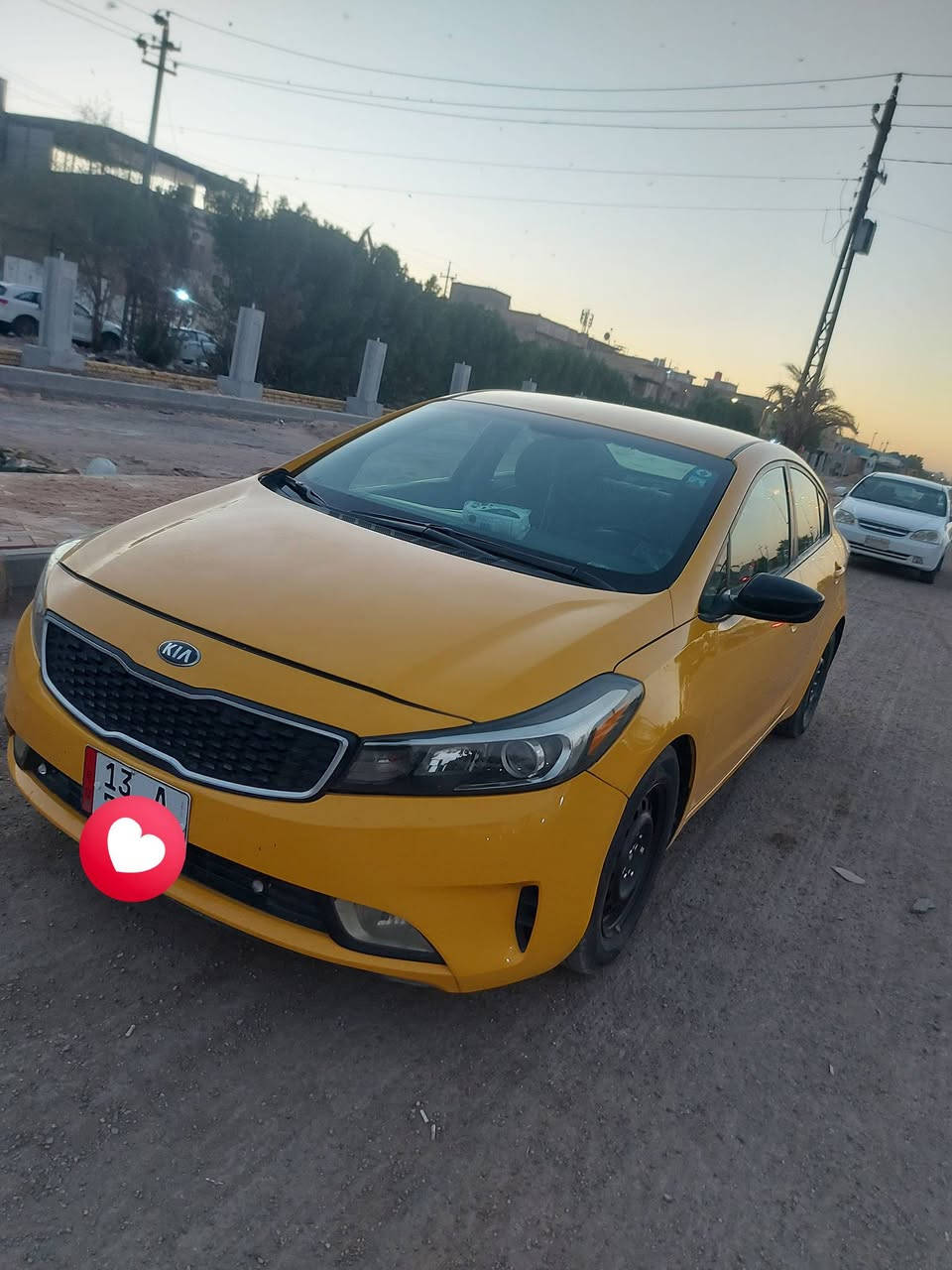 فورتي 18 بيع او مراوس باوباما
مصفره من هيئه وغرامات  سنويه لل31 
سعرها 120 وبيها مجال 
***********
