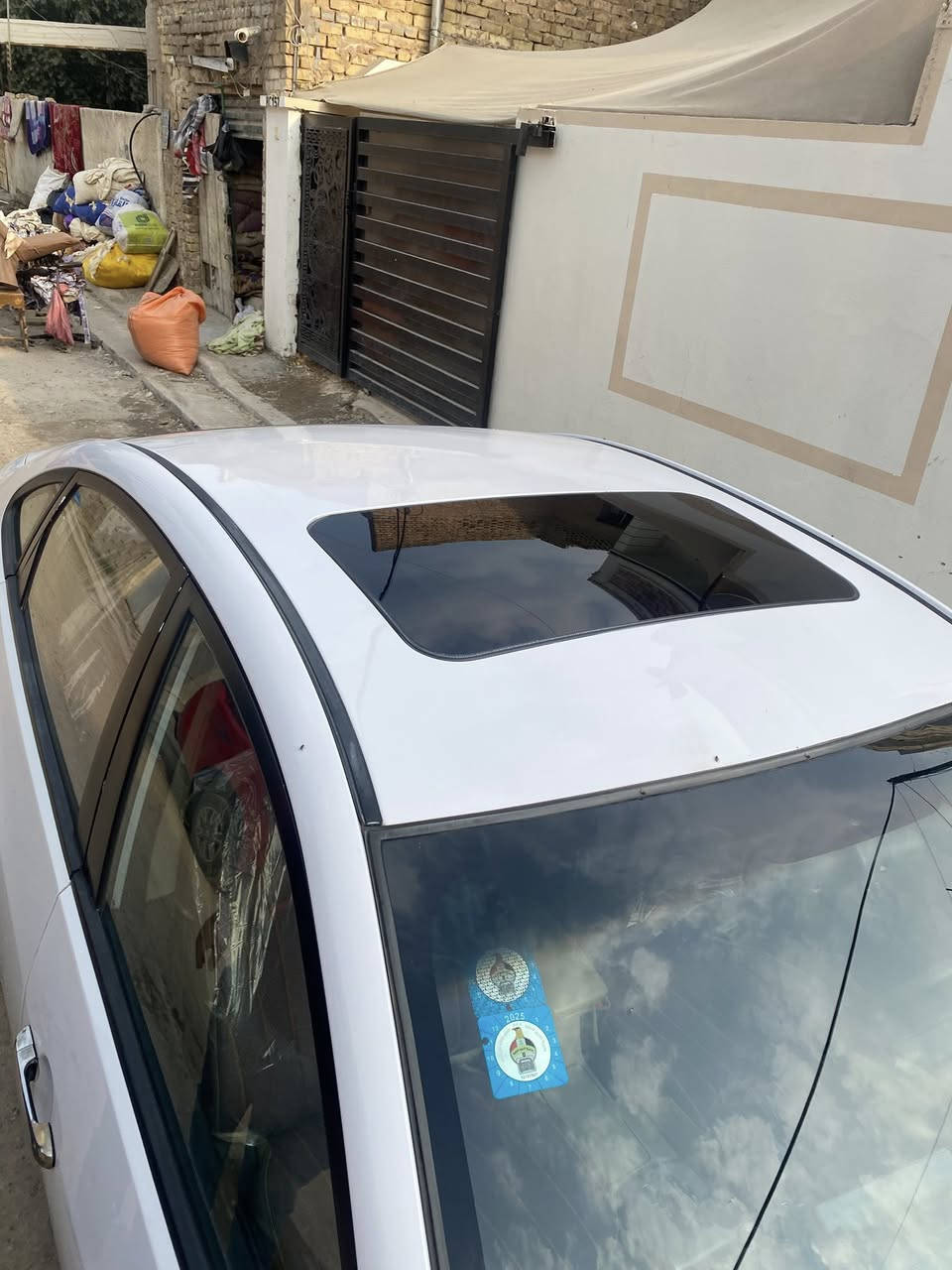 سلام عليكم
🔺النترا مقدس موديل (2011)

🔺وارد خليجي /محرك 2000

🔻سياره مكفوله  بيه صبغ خفيف بالباب الايمن الخلفي (فقط صبغ وليس مبدل)  مأشرلك على المكان

🔴الموصفات: معروفه فتحه سقف شاشه وغيرها….

رقم الانكليزي جديد  (رقم بغداد11)

📌العنوان : بغداد-دوره 

💰سعر:124ورقه

للاستفسار : ***********
