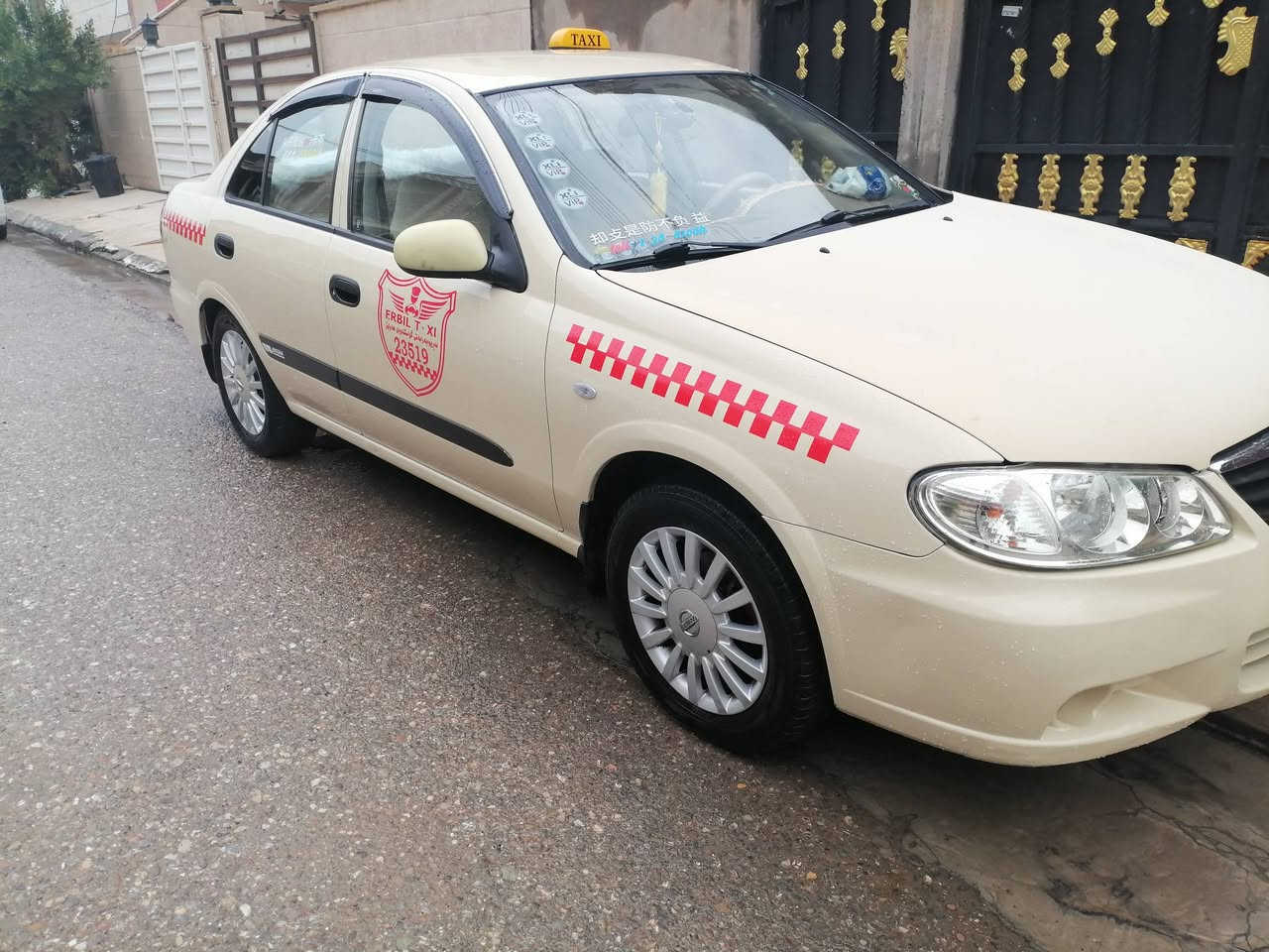 نیسان سنی یابانی بۆ فرۆشتن 2012یەک پارچە بۆ یاخ گێر عادی ***********
