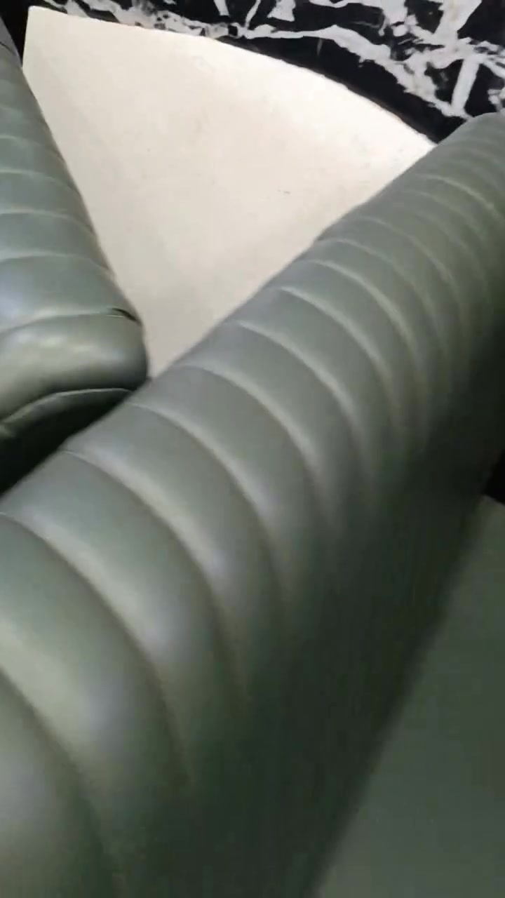 للبيع جدد مع ميوزه درجه اولى اتصل ***********
