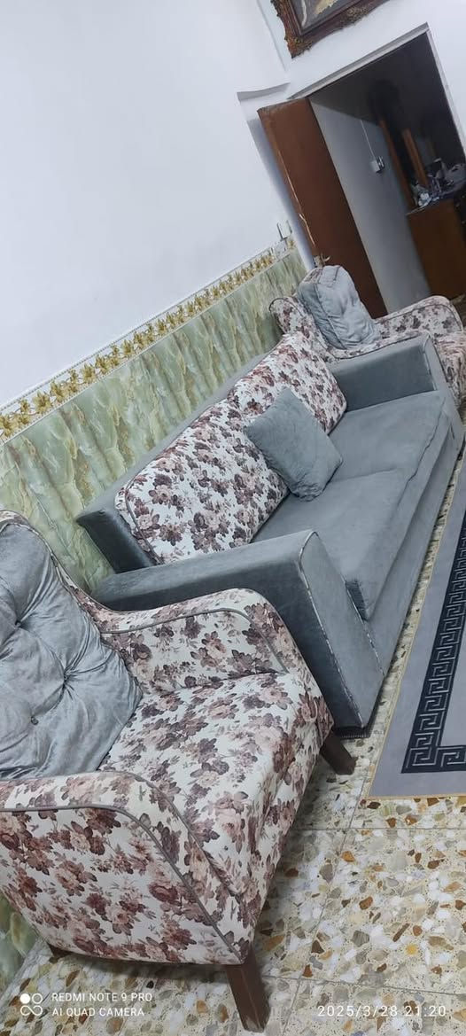 تخم للبيع السعر 200 وبي مجال
العنوان/بغداد/الدوره/ابو دشير 
***********
