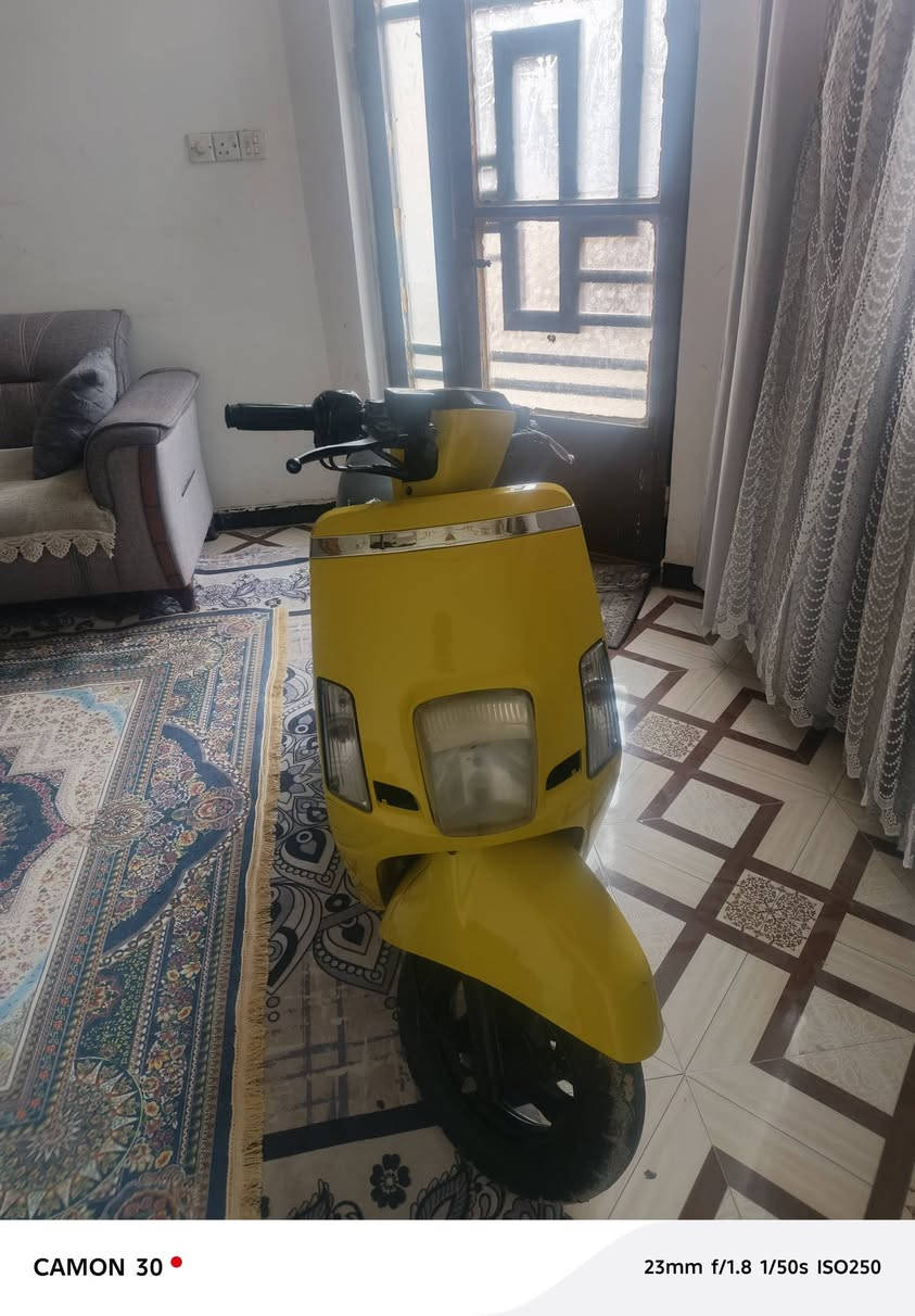 سلام عليكم دراجه بوليس مصطره نوزل لبيع دراجه نضيفه شوفت عينك شرط لفحص لبيع سعر950مستعجل عليهه كامل شروطاتهه برغي ما مفتوح بيهه للستفسار/***********
