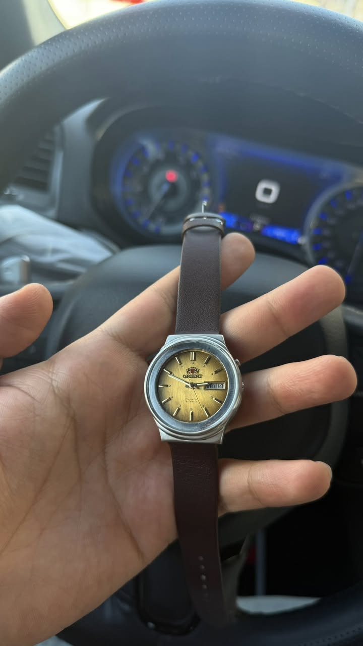 Made in Japan 🇯🇵
اورينت ياباني اصلي
انتاج السبعينات 1970s
اوتوماتيك ⚙️
21 حجر
منفذ يومي
منفذ شهري
55 الف سعر نهائي


**إذا كنت صاحب هذا الإعلان وتريد حذفه لأي سبب، رجاءا أرسل رسالة إلى الدعم الفني**