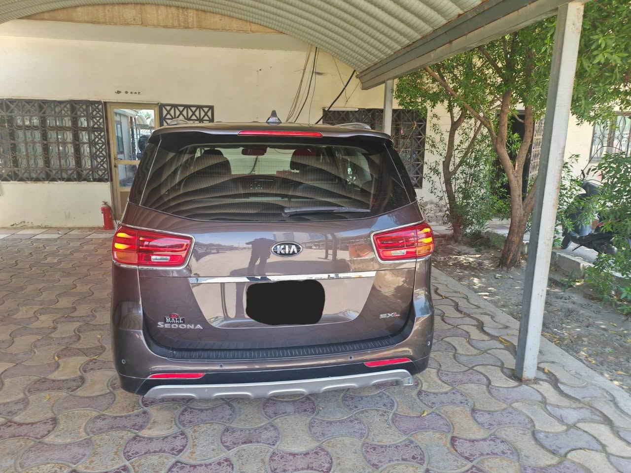 السلام عليكم
سيدونا 2016 للبيع فقط
رقم بغداد جدید انكلیزی 
 فئه sxl فول
كشنات تدفئه تبريد
ستیرن تدفئه
حساسات امامي خلفي
اربع كامرات ٣٦٠
بردات بلادي
فتحات عدد ٢
بوب كهرباء مع الصندوق
نقطه عمياء
كشنات سياحي جلد
ماشیة 59 میل 
مابیها اي نواقص 
السیارة باسمنا
مکان السیارة السلیمانیة
سعرها 188$و بیها مجال للطیبین
للتواصل ***********
موجود واتسئاب
