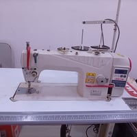 مكينة خياطة • نظيفة • الناصرية