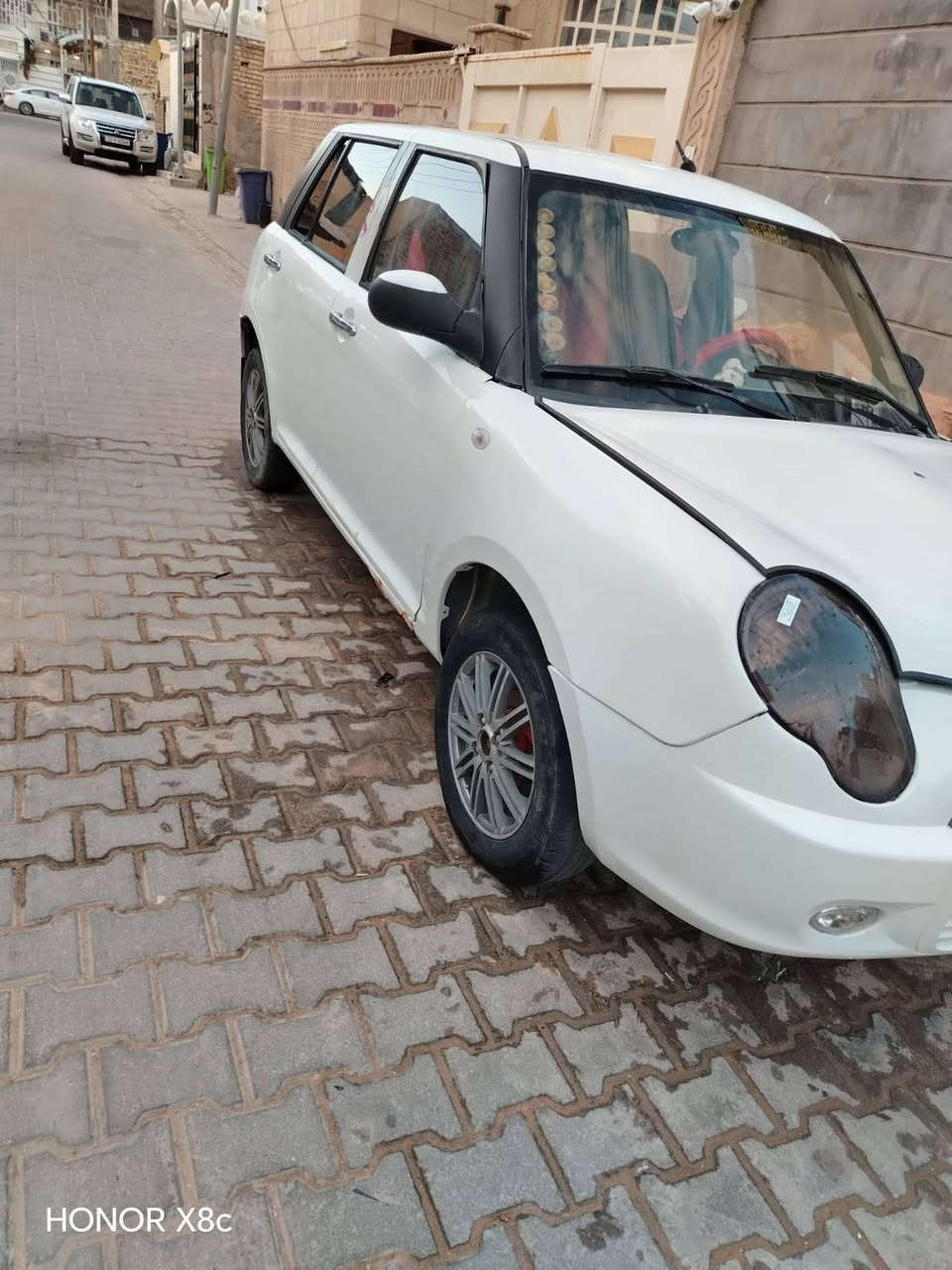 السلام عليكم اخون ليفان للبيع موديل السياره رقم كربله مكانها نجف السعر 29قفل السنويه صاقطه ب2024
مكينتها بحاله جيده 
قاعده وفيت بم جدد 
تخم بلكات جدي
سستم سماعات
دوشمه جديده وكاعيات جدد
للستفسار اكثر ***********
