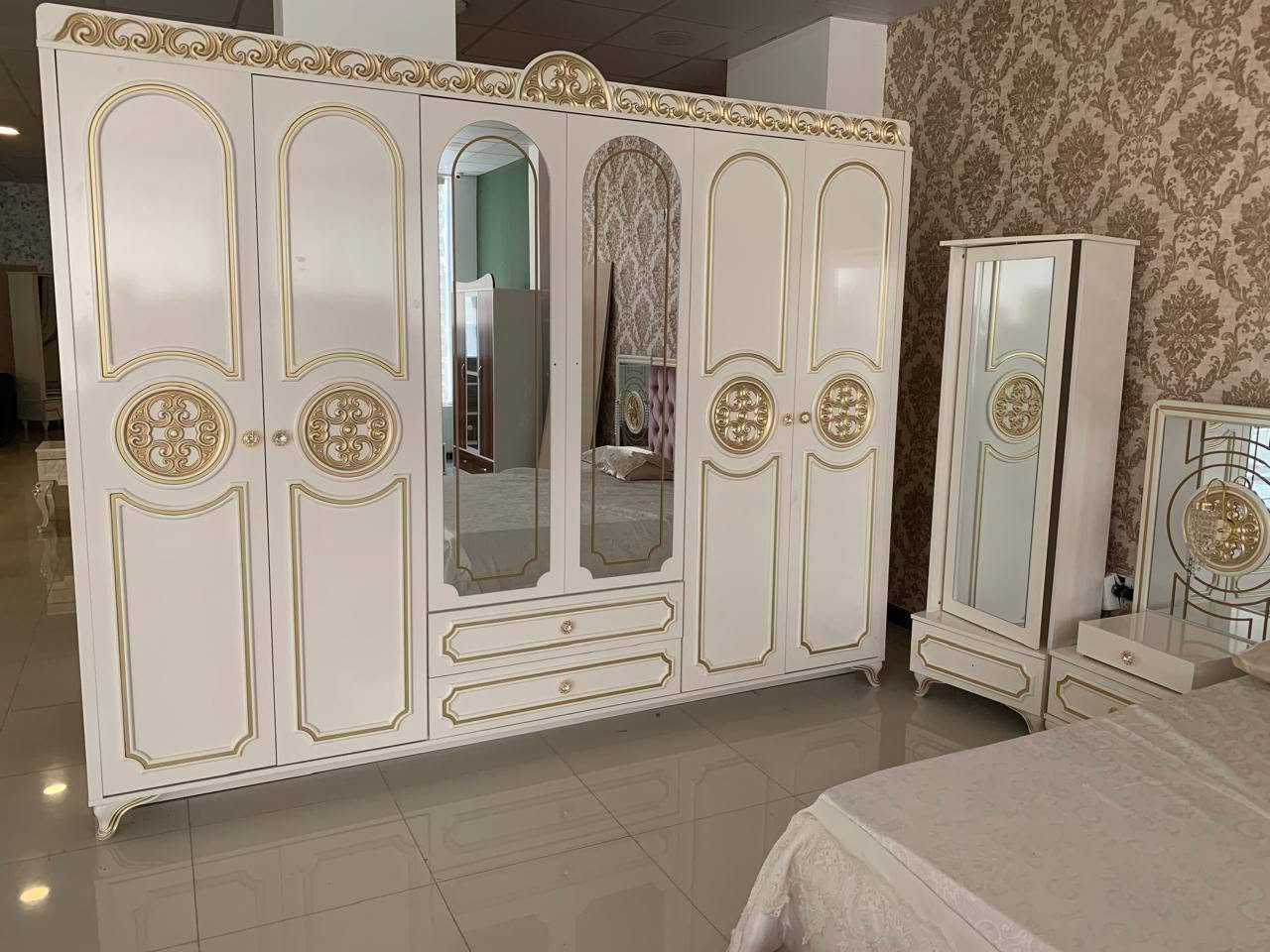 مرحبا.. (((البوست فقط للي يريد يشتري)))
((تحب تتفرج و تسولف لاتاخذ من وقتي)))
البيع لغرض السفر
وعندي اغراض بيت كامله 
 غرفه تركيه قويه جدا وثكيله 
(((بيها اضرار ))) اضرار ها من المعرض اجانا  النقص
 والاضرار بسيطه ترهم عد اي نجار 
ضررها واحد من المجرات اللي بصف السرير ماكو
موجود فقط المرايه مالته...
وياها اناره جانبيه بعدها الكارتون مامشدوده
 مع دوشك ضغط عالي  اصلي
ويحتاجلها يدات
راايديها 600 بيها مجال جدا بسيط  مكانه 6كيلو


**إذا كنت صاحب هذا الإعلان وتريد حذفه لأي سبب، رجاءا أرسل رسالة إلى الدعم الفني**