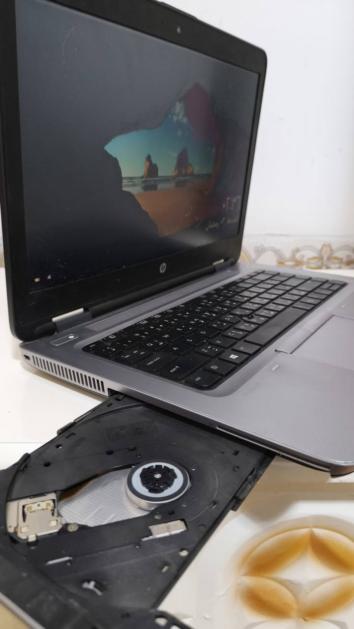 السلام عليكم لابتوب hp core i 5 الجيل السادس رام 8 هارد 256 ssd سريع وحلو كارت شاشه داخلي 4 گيگا جهاز ماداخل تصليح وياه جوستك عدد 2 وتحويله صوره وصوت على الشاشه يعني يشبه البلي ومثل ماموضح لعبه بيس 2017 محولها 2025 شوفوها شكد يسوه او مراوس بلابتوب


**إذا كنت صاحب هذا الإعلان وتريد حذفه لأي سبب، رجاءا أرسل رسالة إلى الدعم الفني**