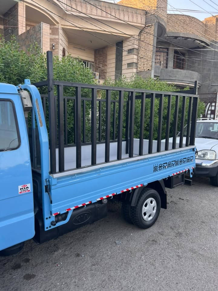 السلام عليكم للبيع كيا بنكو مديل 95.  رقم بغداد الماني مشروع وطني تحويل مباشر.  مكفوله من ضربه وكص مكانات صبغ.    فقط.     محرك 2700.  بلادي جديد.  شاصي كفاله عامه.   تخم تاير كير اكسن حداده كله جديد. دواخل جديد كهربيات كله شغال مكاني بغداد.      السعر.  63. ورقه.  
    اتصل وتدلل.    هـ.  ***********.   ❤️
