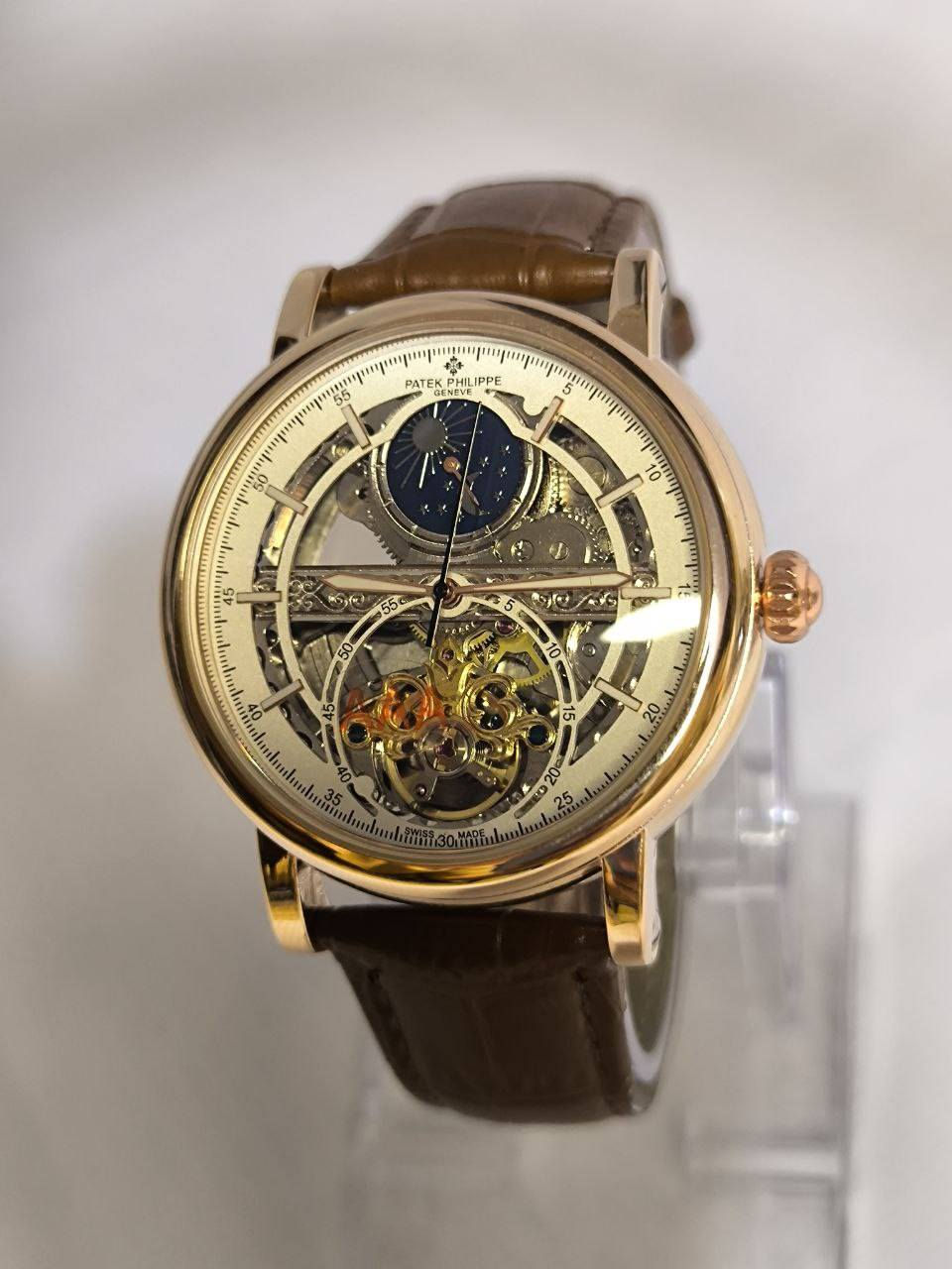 باتك فلبPatek Philippe
تحفه فنيه تتخطى مفهوم الوقت
مكينة اوتماتيك
نظام شمسي قمري 
الميناء مميزة
زجاج زفير مقاوم للخدش 
الهيكل مصنوع من الاستانلس ستيل 
مختمة من كل مكان
اميال وارقام  لامينوس 
مقاومة ماء وغبار 
سير جلد طبيعي
قفل فراشة

القطعة ابد ما تتفوت
ملاحظة متوفره قطعة واحده فقط 
السعر :- 75 الف ع اول تم 
للحجز والاستفسار يرجى الاعتماد خاص


**إذا كنت صاحب هذا الإعلان وتريد حذفه لأي سبب، رجاءا أرسل رسالة إلى الدعم الفني**