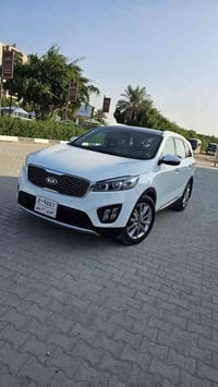 كيا سورينتو   V6 سلندر موديل 2017  ((كفالة عامة )) رقم اربيل ... مواصف...