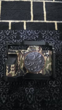 سوني A74 • شتر 40k • بطاريتين