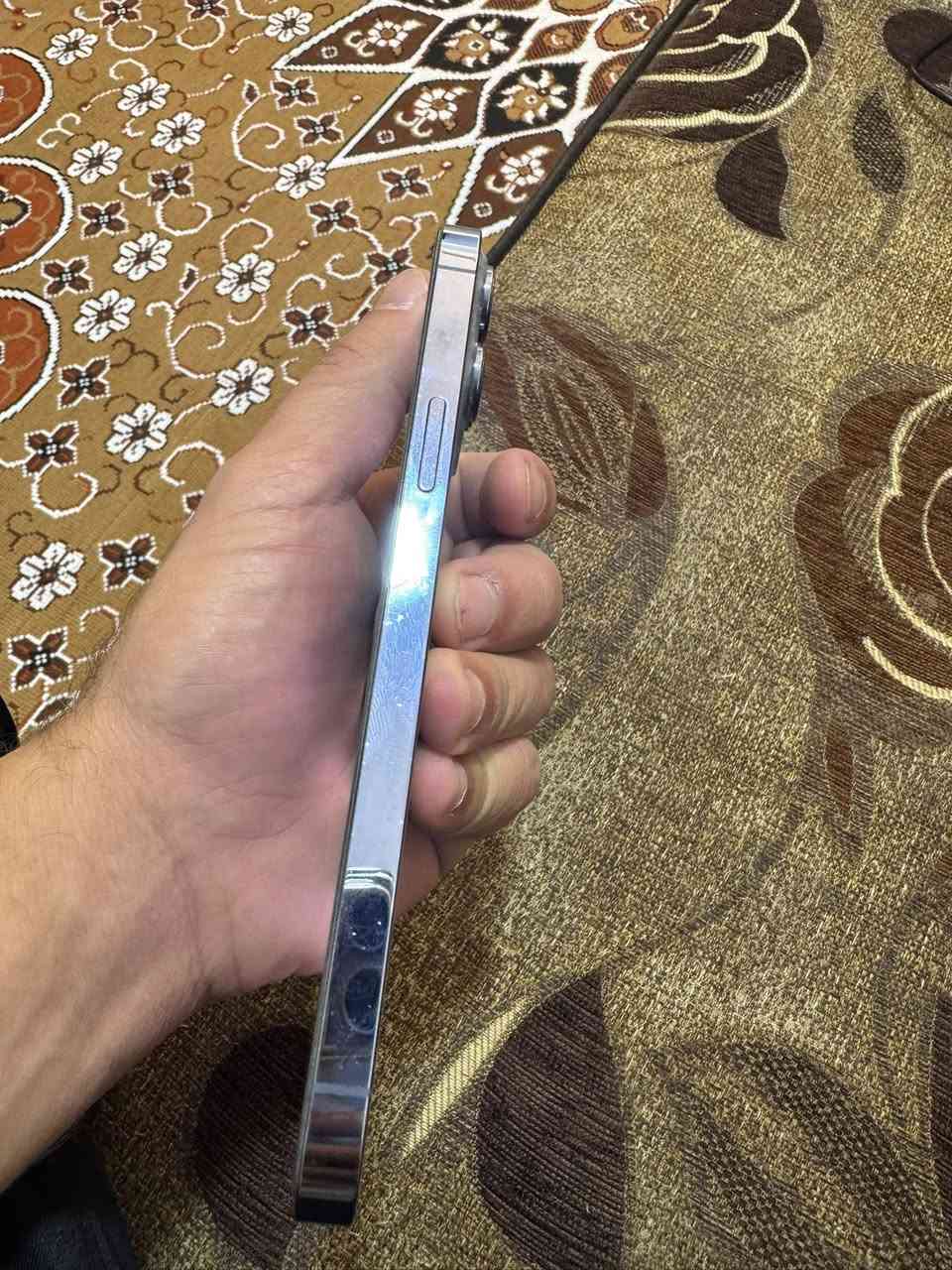 ايفون 13 برو ماكس ماستر سعره 600 شرط النضافة والفحص ع ايدي من شركة ذاكره 128 بطاريه 82% مكفول من كولشي عنواني بغداد ***********
