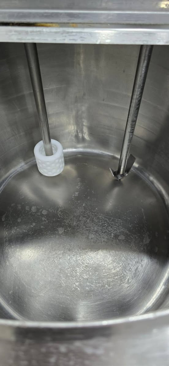 السلام عليكم
مكينة بسترة ايطالي للبيع 
(Dis fregomat )مكينة ديس ايطالي مع شلال للبيع 
العنوان كربلاء ، للتواصل 
***********
