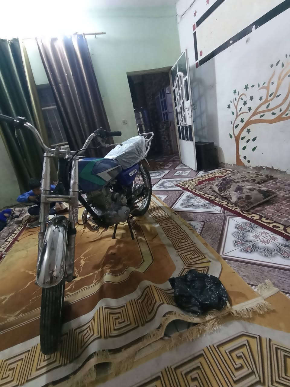 البيع دراجة تعمير السعر 400بيهة مجال 5كير نوع بارت ابو الصقر ***********
