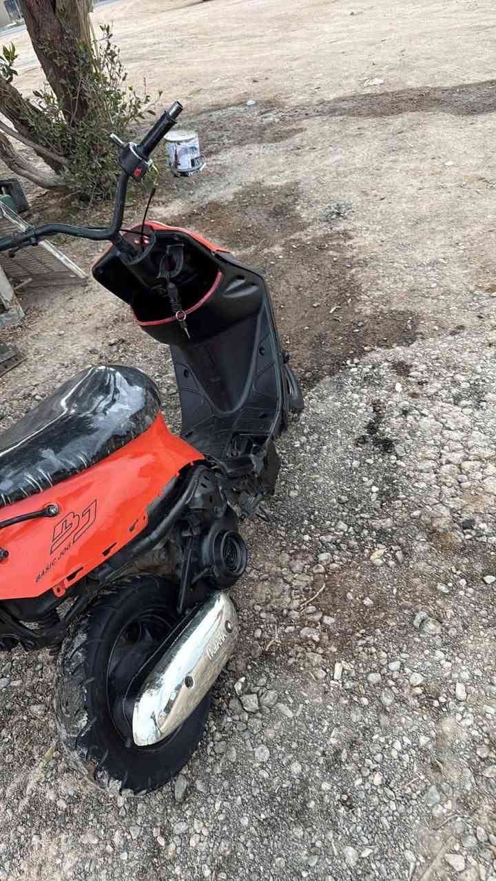 السلام عليكم دراجه 60لبيع  دراجه شغله نقص واحد ما بيه كله شغاله هندر واحد تشتغل سعر 175وبيه مجال قليل تعال خاص   رقم لهاتف  *********** مكاني رفاعي
