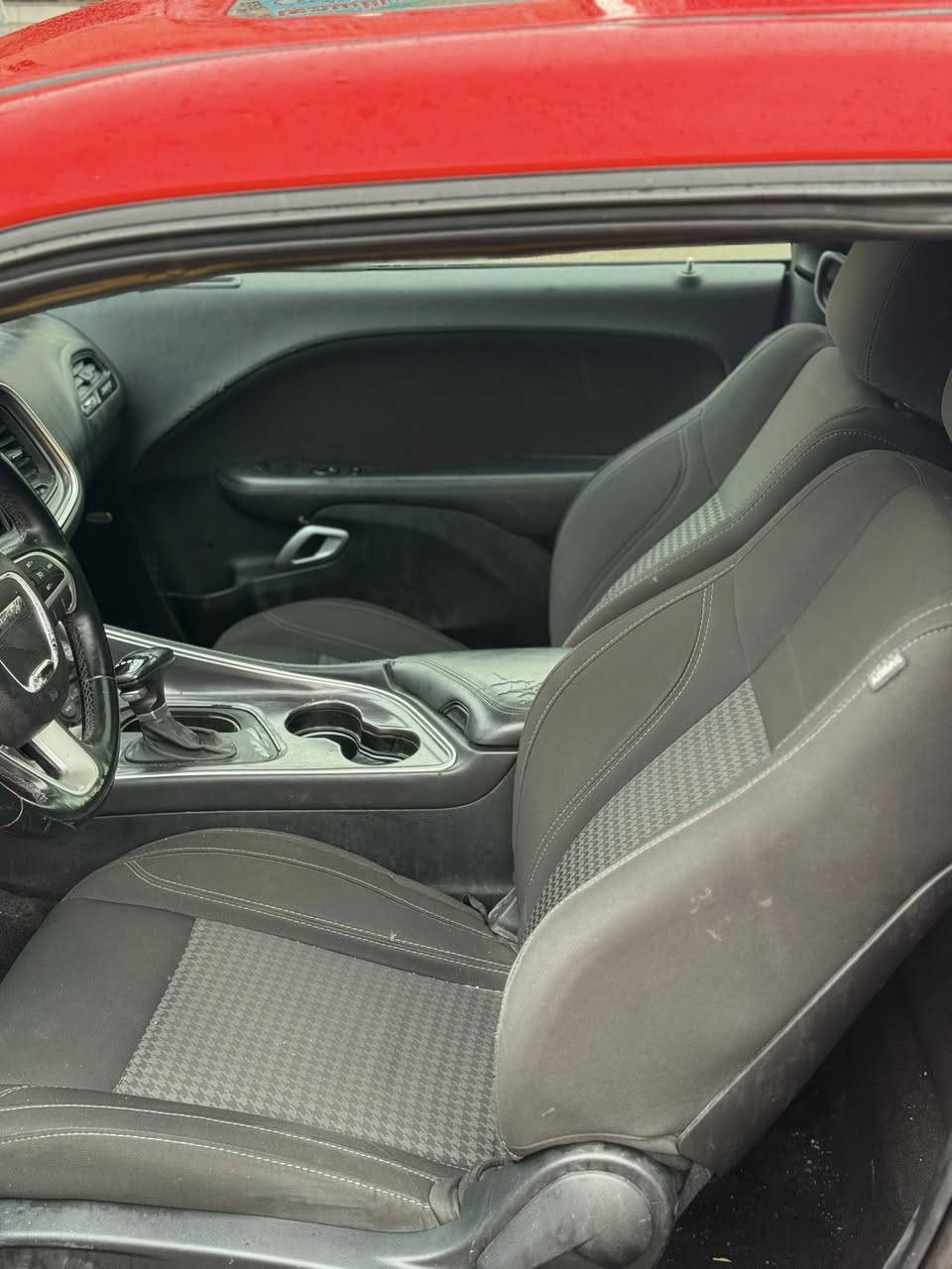 السلام عليكم
دودج جالنجر ارتي
مراوس فقط ويه امريكي حتلو حادث قوي
2013 محدثه داخل وخارج
مخليله غرفه مال جالنجر  2020 كلشي شغال شرط حتى البصمه محدثه 
رقم بغداد تحويل ثاني يوم
لون طماطي
فول مواصفات
فتحه
شفتات ستيرن
شاشه جبيره
كشنات حضن
كشنات كهرباء
كامره خلفيه
كروز سرعه
جناح ريد اي
دفيوزر سعره 150$ بي ترحيب
دبات كزوز HTباور ريمونت سد وفتح صوتهن رعيد
مكينه مبرمجه عل بانزين العادي ماكو اي دوانص شرط
منضومه زينون
السياره حادثه حرق ومبدلين كلشي بيه يعني السياره صايره كلهه 20 شواصي لغود كلبه تجيه كير مكينه كفاله مراوس فقط لىن السوق تعبان وماريد ابقه بدون سياره
ما اجاوب خاص مكاني بصره
-***********-
