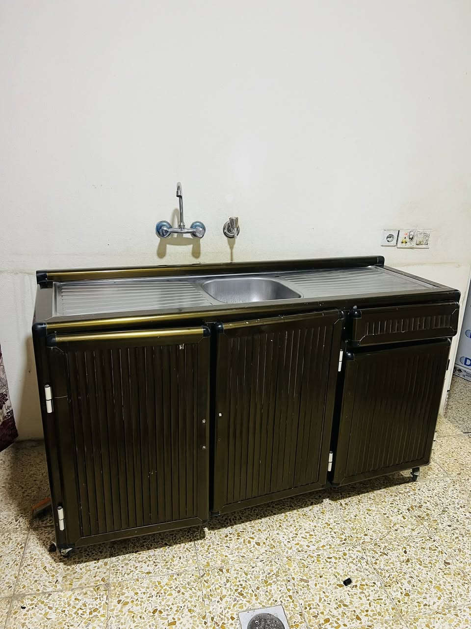 للبيع سعره ٦٠ الف شراي تعال خاص
