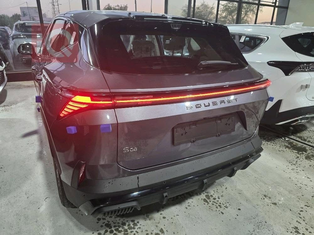 عربى/کوردی
سوئیست
S06, 2026
عدد الأميال : 0 كم
ضرر: كلين تايتل
سلندر: 4 سلندر
محرک: 1.5T
السعر / 22,400,000دینار 
سقف بانورامي - صندوق كهربائي  - التحكم على المنحدرات - مستشعر وقوف - تبريد المقاعد - بصمة - مسند الذراع - مثبت السرعة - مرايا جانبية كهربائية - نوافذ كهربائية - حساس المطر - مراقبة النقطة العمياء - نظام فرملة الطوارئ - مقاعد كهربائية - المصابيح الأمامية ليد - مانع الانزلاق - إنارة محيطية - التشغيل عن بعد - ABS - شاحن لاسلكي - ذاكرة المقعد - تعليق تلقائي - وضع القيادة - تحذير مغادرة المسار - إضاءة ترحيب - منقي هواء - مسجل القيادة - نظام مانع السرقة - التحكم الإلكتروني في الثبات - مثبت السرعة التكيفي - حساسات ضغط الإطارات  - المصابيح الأمامية التكيفية
لمزيد من المعلومات الرجاء الضغط على هذا الرابط 
👉 https://www.iqcars.net/redirect/1317484?lang=ar
***
ساوئیست
S06, 2026
ماوەی ڕۆیشتن : 0 كم
بۆیاغ: کلین تایتڵ
پستۆن: 4 پستۆن
بزوێنەر: 1.5T
 نرخ / 22,400,000دینار 
پانۆراما - سندوقی کارەبایی - ڕاگری نشێوی - حەساس - ساردکەرەوەی کوشن - بەسمە - ڕاگری مەچەک - دیاریکرنی خێرایی - ئاوێنەی لاتەنیشتی کارەبایی - جام کارەبایی - هەستەوەری باران - ئاوێنەی ڕادار - یاریدەدەری برێک لە کاتی فریاکەوتن - کورسی کارەبایی - لایتی پێشەوەی لید - کۆنتڕۆڵکردنی خزان - ڕووناکی دەوروبەری ژورەوە - شەغال - ABS - بارگاویکەرەوەی بێتەل - کورسی مێمۆری - ڕاگرتنی ئۆتۆماتیکی - شێوازی لێخوڕین - ئاگادارکەرەوی دەرچوون لە هێڵ - لایتی پێشوازی - پاککەرەوەی هەوا - تۆمارکەری لێخوڕین - سیستەمی دژە دزی - کۆنتڕۆڵی جێگیری ئەلیکترۆنی - دیاریکرنی خێرایی خۆگونجێن - هەستەوەری پەستانی تایە - لایتی پێشەوەی خۆگونجێن
بۆ زانیاری زیاتر تکایە کلیک لەم بەستەرە بکە  :
👉 https://www.iqcars.net/redirect/1317484?lang=ku

Panoramic Roof - Electric Tailgate - Hill Holder - Parking Sensor - Seat Cooling - Keyless Entry - Armrest - Cruise Control - Electric Side Mirrors - Power Windows - Rain Sensor - Blind Spot Monitor - Emergency Brake Assist - Electric Seats - LED Headlights - Traction Control - Ambient Lighting - Remote Start - ABS - Wireless Charger - Seat Memory - Auto Hold - Drive Mode - Lane Departure Warning - Welcome Lighting - Air Purifier - Driving recorder - Anti-theft system - Electronic Stability Control - Adaptive Cruise Control - Tire Pressure Sensors - Adaptive Headlights
#iQCars


**إذا كنت صاحب هذا الإعلان وتريد حذفه لأي سبب، رجاءا أرسل رسالة إلى الدعم الفني**