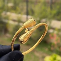 مجوهرات العيسى وصويص • هدايا • متابعين