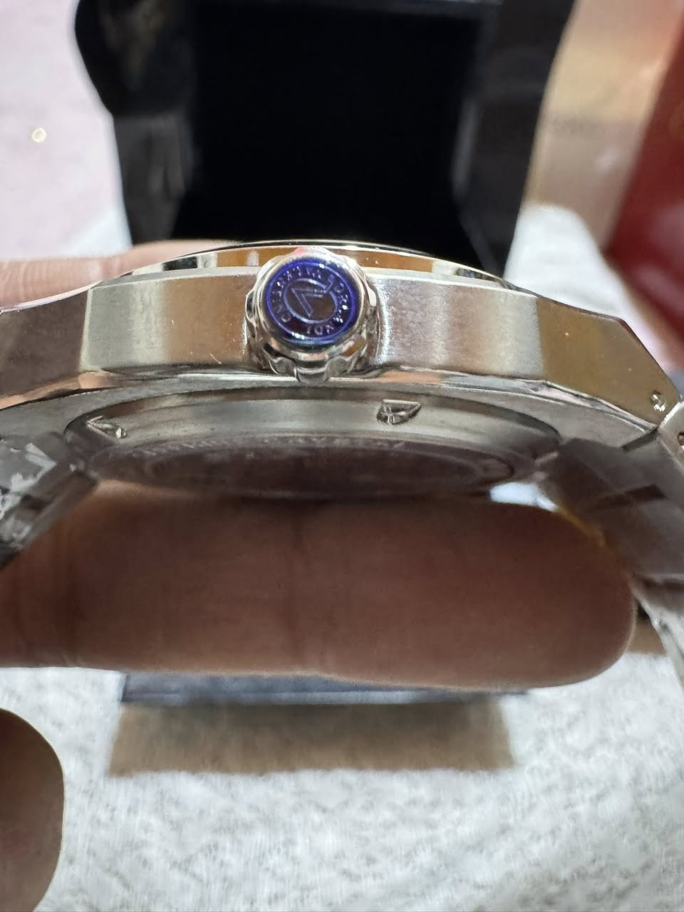 السلام عليكم ساعه من ماركه فلنتينو الايطاليه السعرخاص او الاتصال على واتساب ***********
