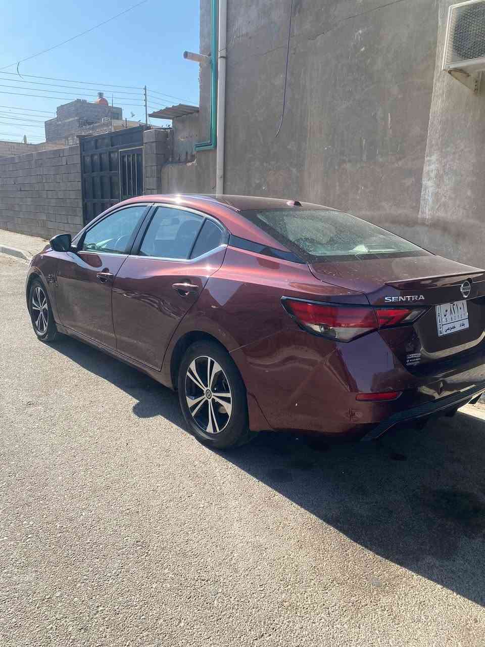 نيسان وارد امريكا 
مديل 20 
السعر 110 
وبهي مجال
***********
