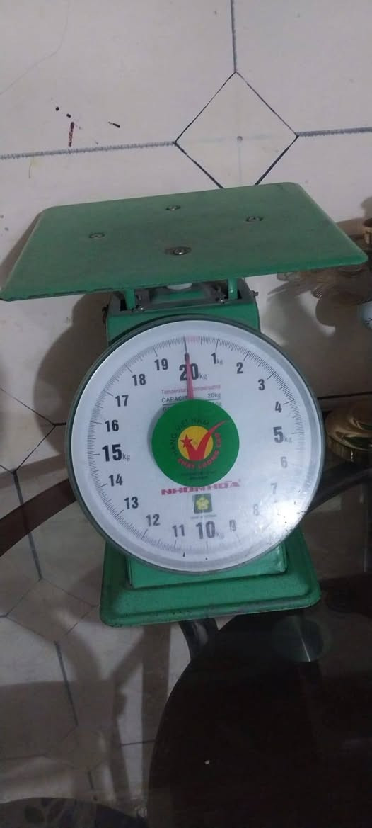 اغراض للبيع


**إذا كنت صاحب هذا الإعلان وتريد حذفه لأي سبب، رجاءا أرسل رسالة إلى الدعم الفني**