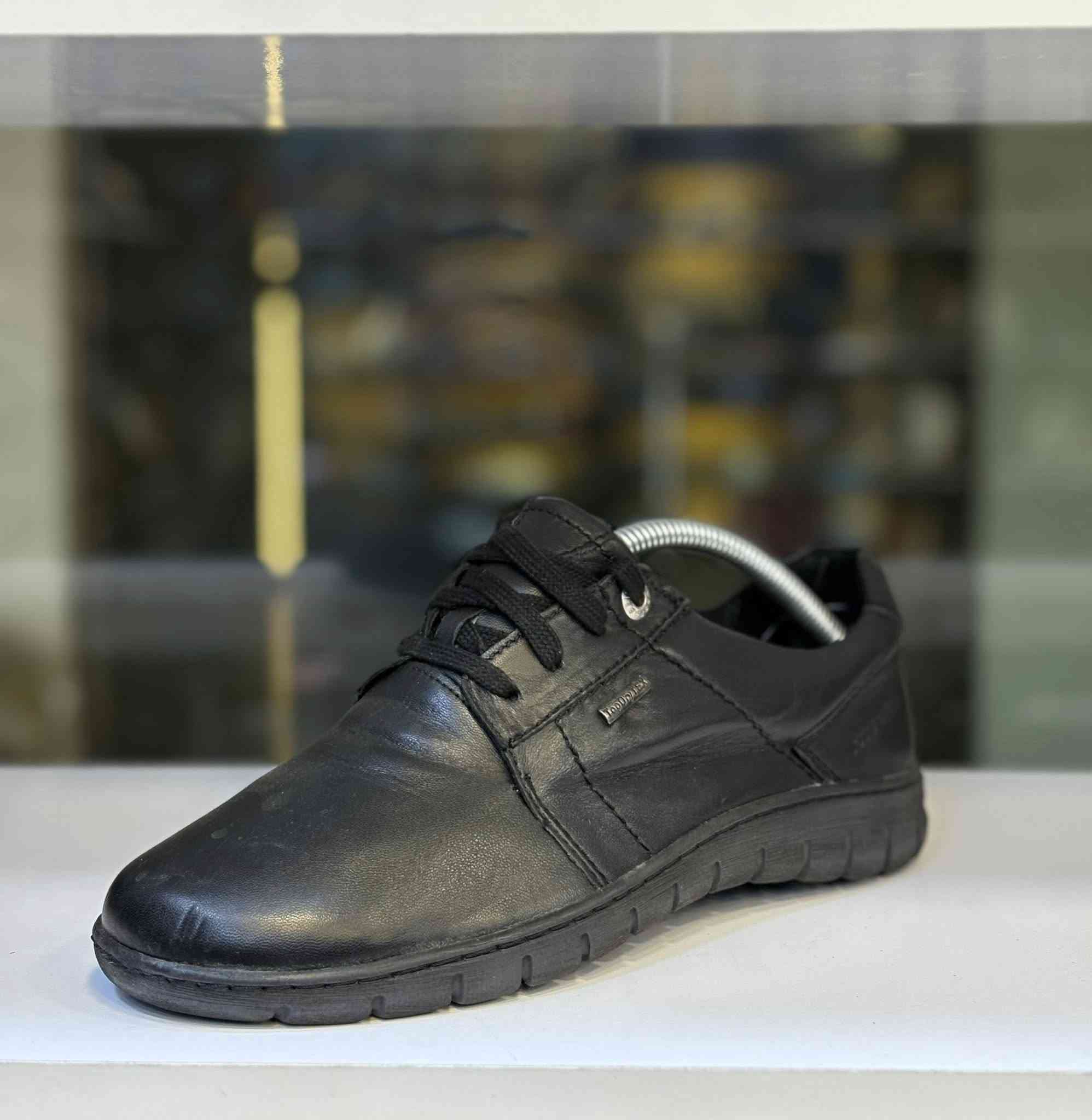 كجول قياس (40 -39) بالة أوربي اورجينال 

السعر 25 والتوصيل 5     🛑سعر ثابت🛑

للحجز سكرين للقطعة ومراسله الصفحة 

رابط الواتساب 
‏https://wa.me/message/GD52J736LFWOL1

العنوان /  بغداد الكرادة داخل مجمع الحسني الطابق الاول مجاور دايموند مول 

احذية ابو يونس الاصلي 
باله اوربي اورجينال


**إذا كنت صاحب هذا الإعلان وتريد حذفه لأي سبب، رجاءا أرسل رسالة إلى الدعم الفني**