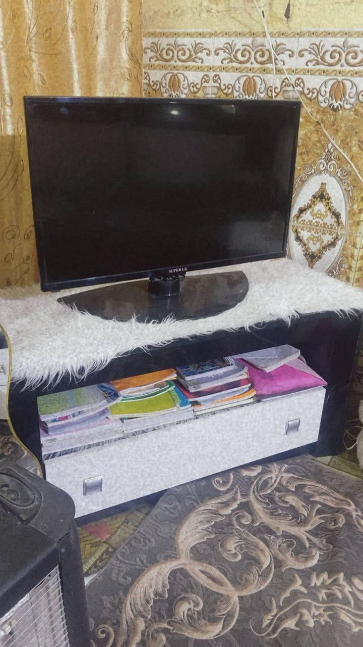 للبيع غرفه تركيه 
6 قطع جديده 
سعر 300 وبيها مجال 
مكان هيت @


**إذا كنت صاحب هذا الإعلان وتريد حذفه لأي سبب، رجاءا أرسل رسالة إلى الدعم الفني**