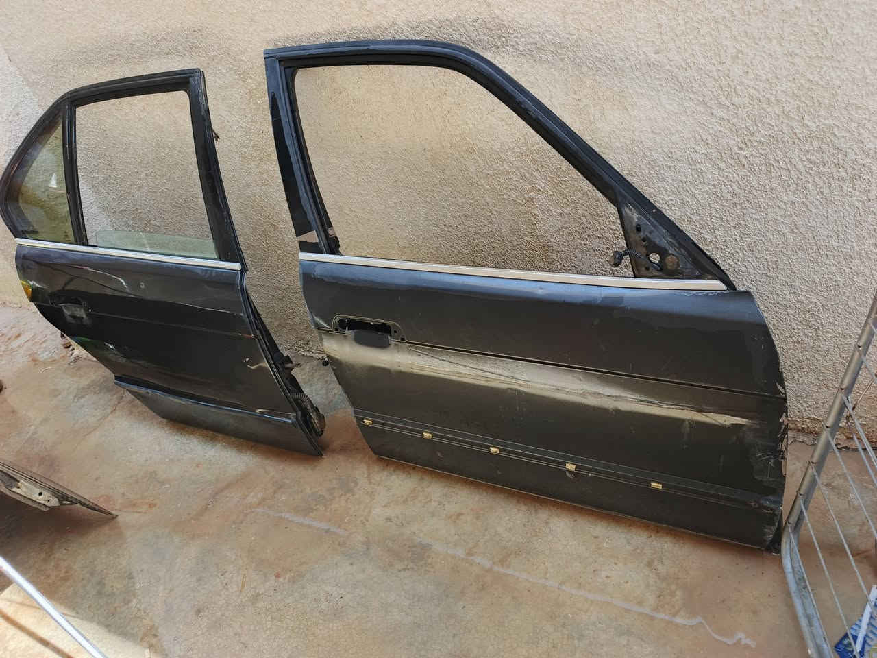 بيبان مال بيئم وجنطه بدون صبغ مال بيئم 500 قيم وني بخدمتك مكاني صلاح الدين ***********
