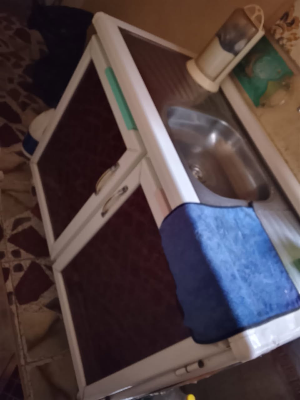 السلام عليكم 
اغراض للبيع بسعر مناسب مستعجله عليهم 
الغرفه سعره 200
الطباخ 100
الكاونتر 150
الغساله 250 
18 كيلو كلش نضيفه استعمال اشهر الجي 

العنوان بغداد الراشديه 
والغساله مكانه الشعب شارع الصحه


**إذا كنت صاحب هذا الإعلان وتريد حذفه لأي سبب، رجاءا أرسل رسالة إلى الدعم الفني**