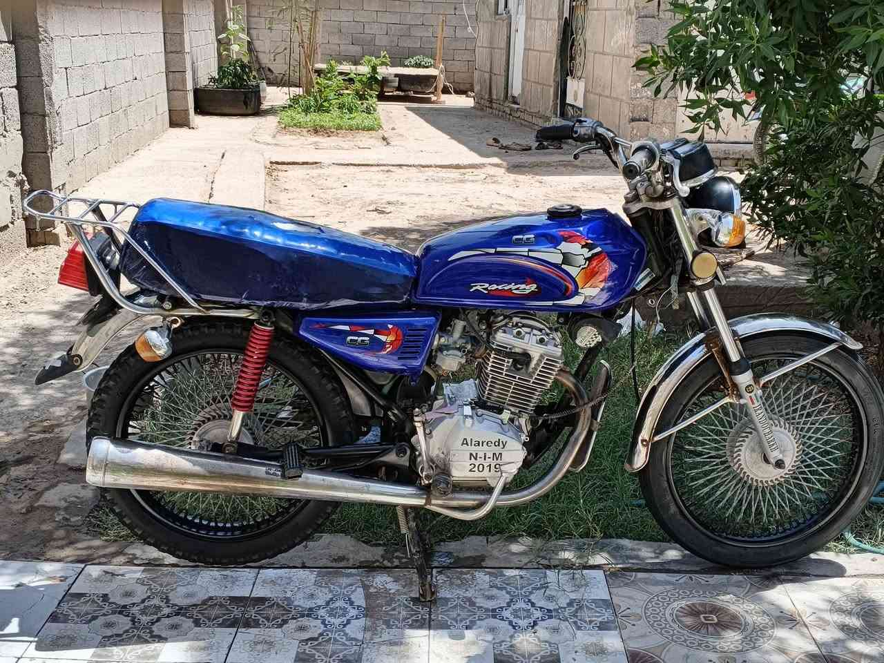 نامة برو 2021 محرك 19  شلعة وبطناش اوراق استنساخ مختومة وكاملة 
السعر 425 وبيها مجال للشراي يدلل مكاني رفاعي ***********
