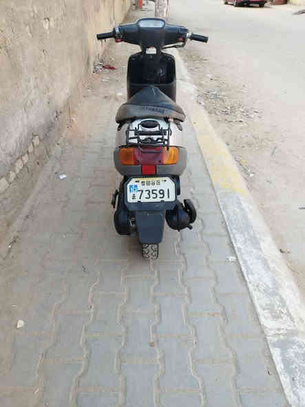 سلام عليكم دراجه منغولي للبيع نضيفه مفتوحه مره وحده دراجه مكينه حلوه شلعه قويه دك 60 كهربائيات كله شغاله سلف هندر لايت اشاير دراجه حلوه سعره 325 وبيه مجال ***********
