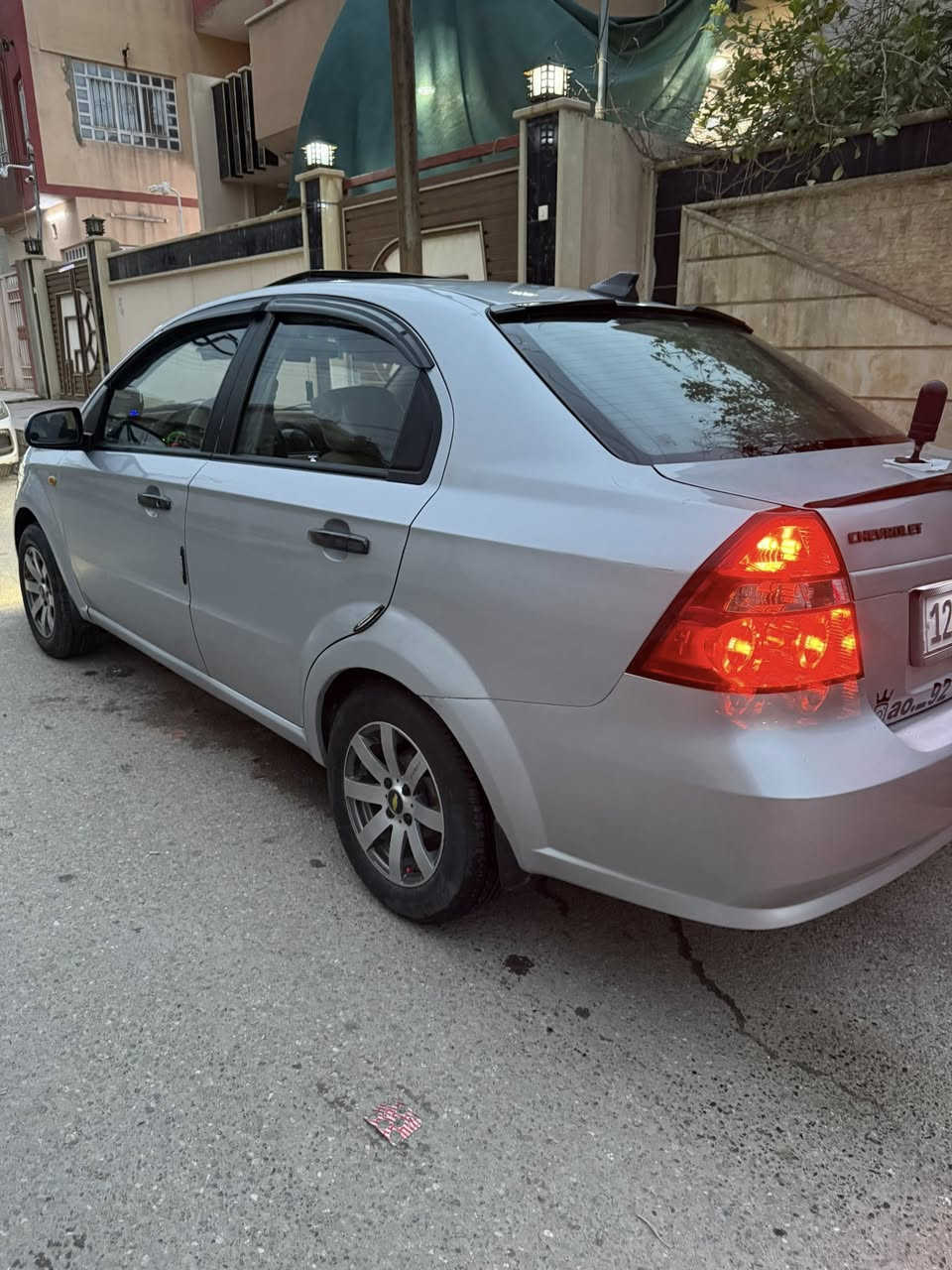 افيو 2007 خليجي
⬅️ ماشية 200 الف 
⬅️رقم نينوى مسطرة 
⬅️ سنوية ب اسمي اني الشرعي 
⬅️ كابون تبادل ب اسمي 
⬅️ سنوية جديدة عظم 2029يلا تسقط 
⬅️ داخل لونين 
⬅️ جامات كهرب 
⬅️ قفل مركزي 
⬅️ منظومة لايت زينول كامل 
⬅️ تحكمات ستيرن 
⬅️ شاشة كار بلاي 
⬅️ طخم ويل كب 
⬅️ طخم تاير جديد 
⬅️ حدادية فول 
⬅️ محرك كصة شرط برغي ما مفتوح
⬅️ محرك دبل كمشفت  
⬅️ كير شرط 
⬅️اشاير لكزز 
⬅️ زرداش كامرة + كامرة خلفية 
⬅️ راديتر جديدة +ماي اخضر  قطرة ماي ما تنقص 
⬅️بك لايت كلوب لد 
⬅️ دمام خلفي 

السيارة مصبوغة حزام اثر تقحيل ((((رش فقط ))))
شرط ربع ما تصرف عليها السيارة جاهزة من

اقرا المنشور زين وبعدين خابر 
رقم الهاتف ***********
السعر 68
