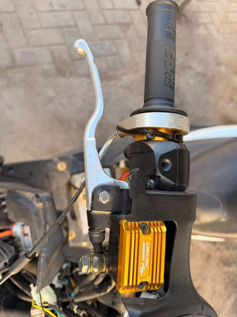 بس بدون لواته حبايب ***********

